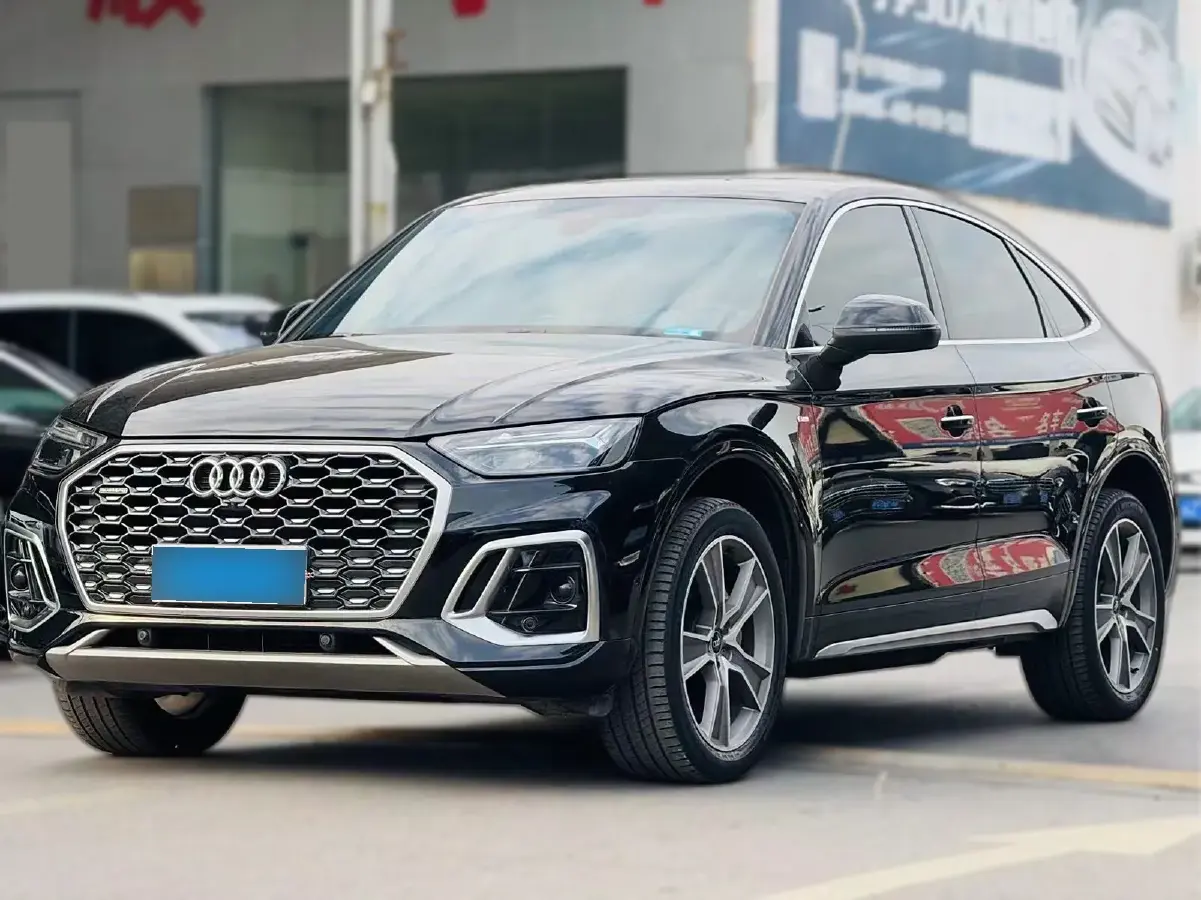 2022 Audi Q5L Sportback 2.0T 190HP L4 7DCT