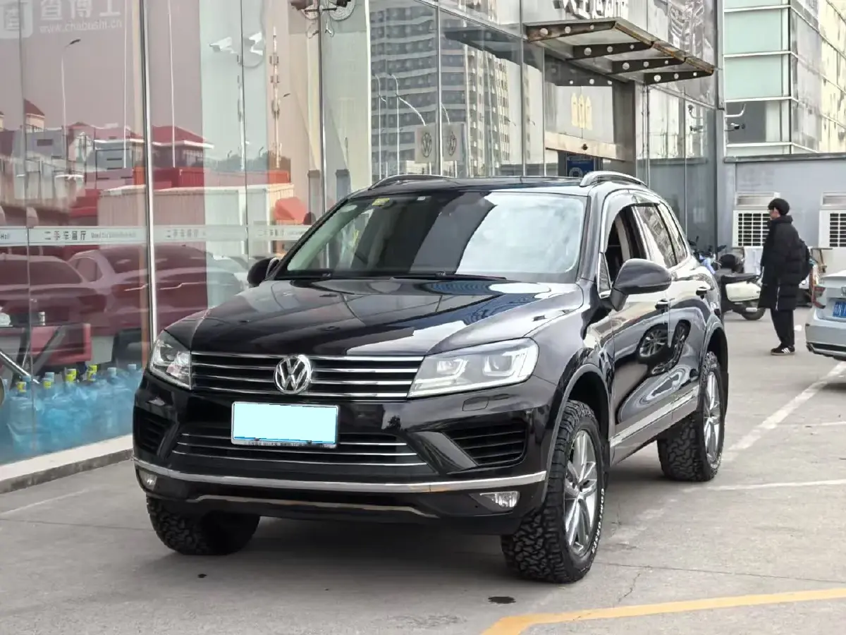 2017 Volkswagen Touareg 3.0T 320HP V6 8AT