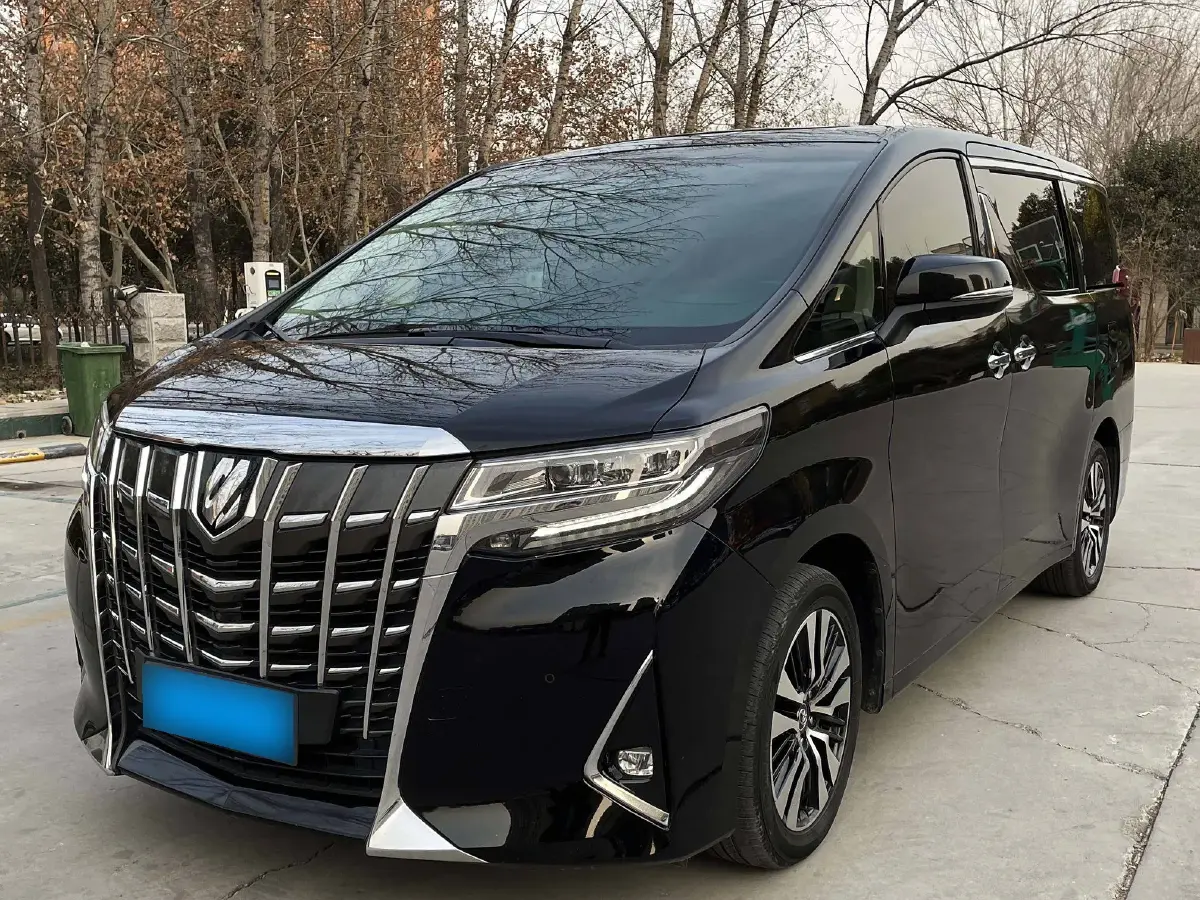 2018 Toyota Alphard 3.5L 301HP V6 8AT