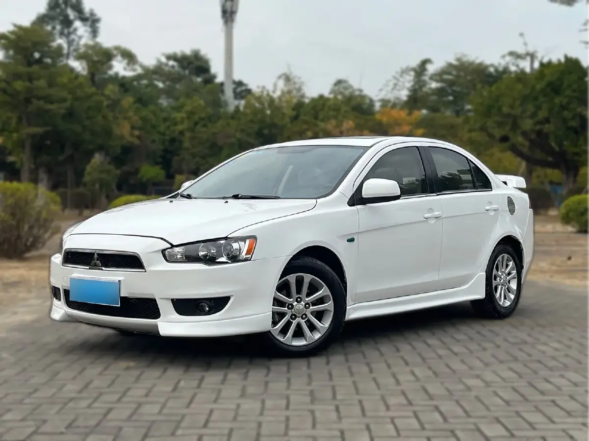 2012 Mitsubishi Lancer EX 1.8L 136HP L4 CVT