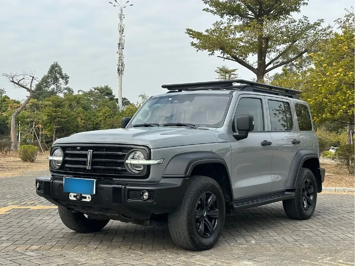 2021 Tank 300 2.0T 227HP L4 8AT