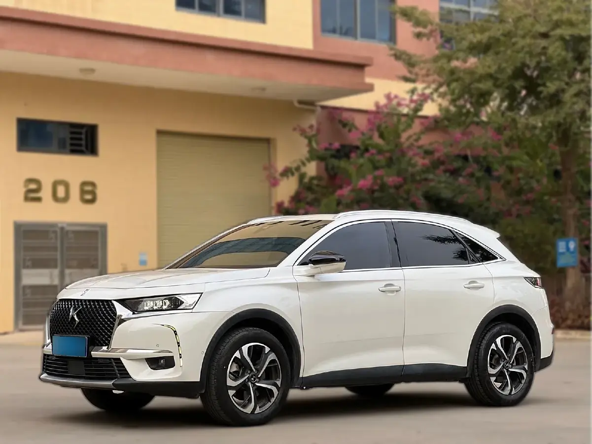 2018 DS 7 1.6T 220HP L4 8AT