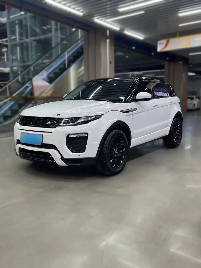 2018 Land Rover Range Rover Evoque 2.0T 241HP L4 9AT