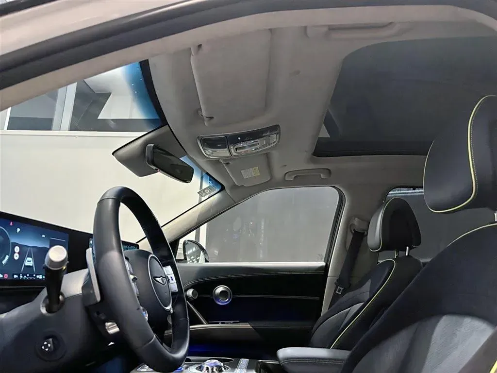 2023 Genesis GV60 BEV 76.4KWH,autocango,china used car exporter,china ev exporter,chinese used car exporter,chinese used ev exporter