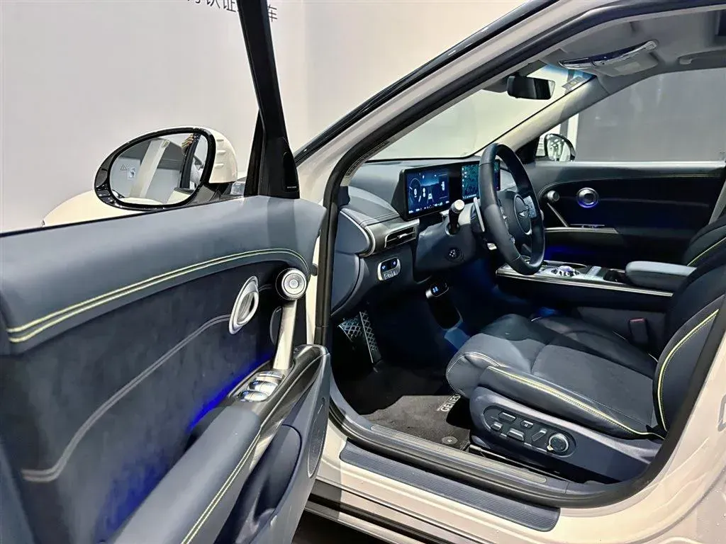 2023 Genesis GV60 BEV 76.4KWH,autocango,china used car exporter,china ev exporter,chinese used car exporter,chinese used ev exporter