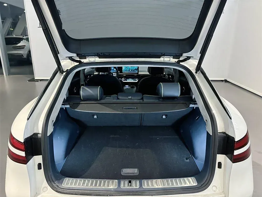 2023 Genesis GV60 BEV 76.4KWH,autocango,china used car exporter,china ev exporter,chinese used car exporter,chinese used ev exporter