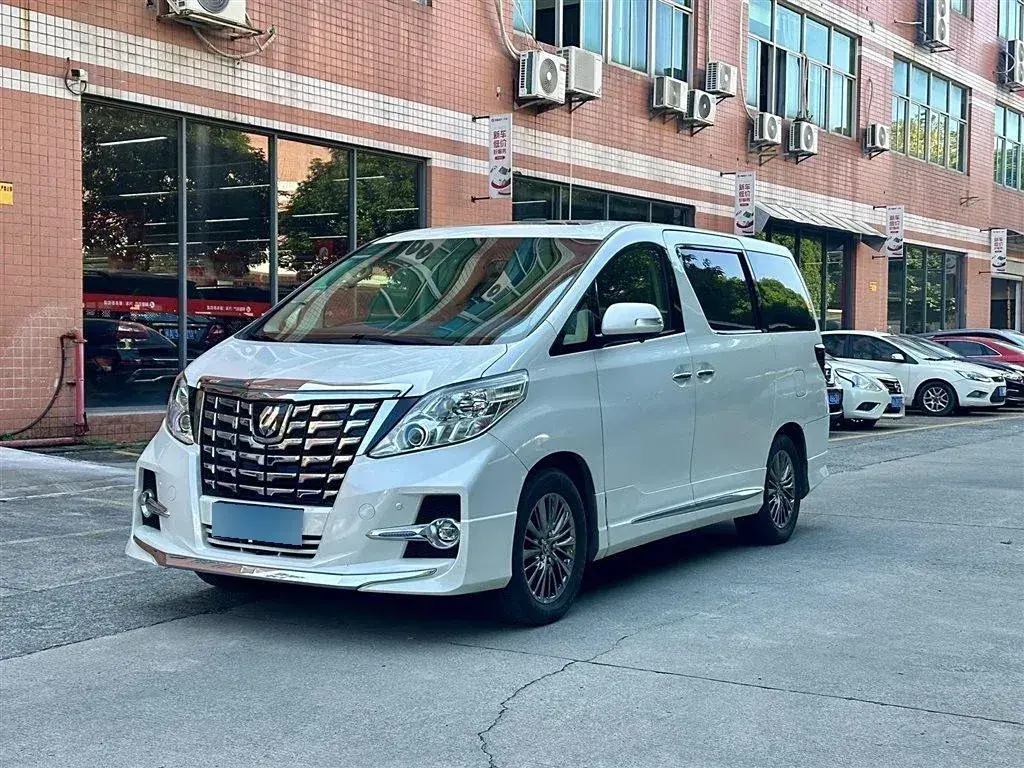 2012 Toyota Alphard 3.5L 275HP V6 6AT