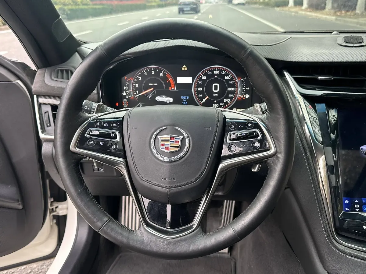 2014 Cadillac CTS 2.0T 276HP L4 6AT,autocango,china used car exporter,china ev exporter,chinese used car exporter,chinese used ev exporter