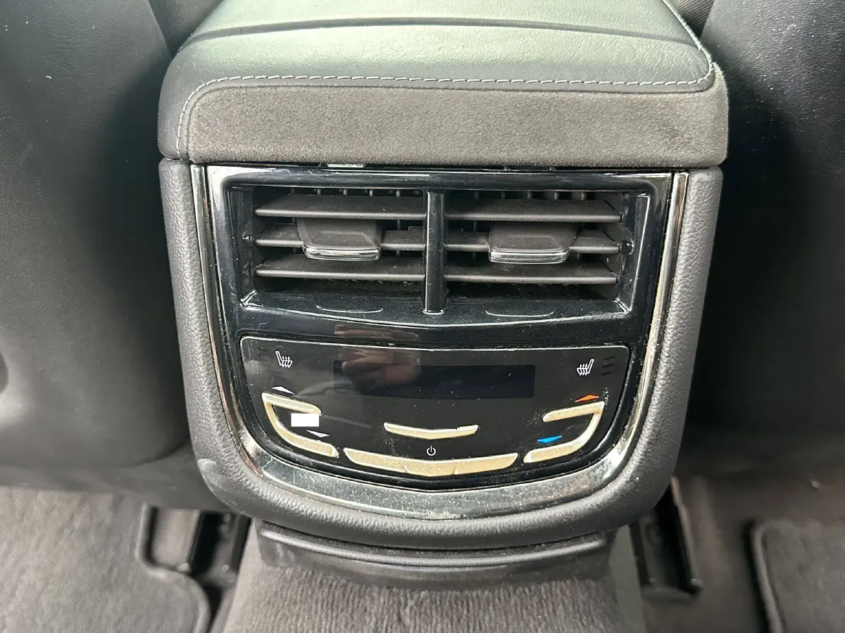 2014 Cadillac CTS 2.0T 276HP L4 6AT,autocango,china used car exporter,china ev exporter,chinese used car exporter,chinese used ev exporter