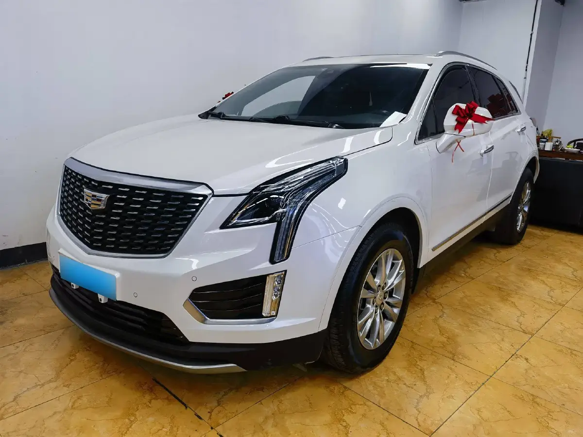 2020 Cadillac XT5 2.0T 241HP L4 9AT