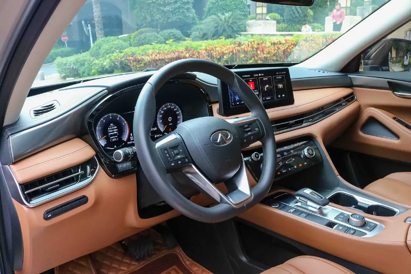 2024 Infiniti QX60 2.0T 252HP L4 9AT,autocango,china used car exporter,china ev exporter,chinese used car exporter,chinese used ev exporter