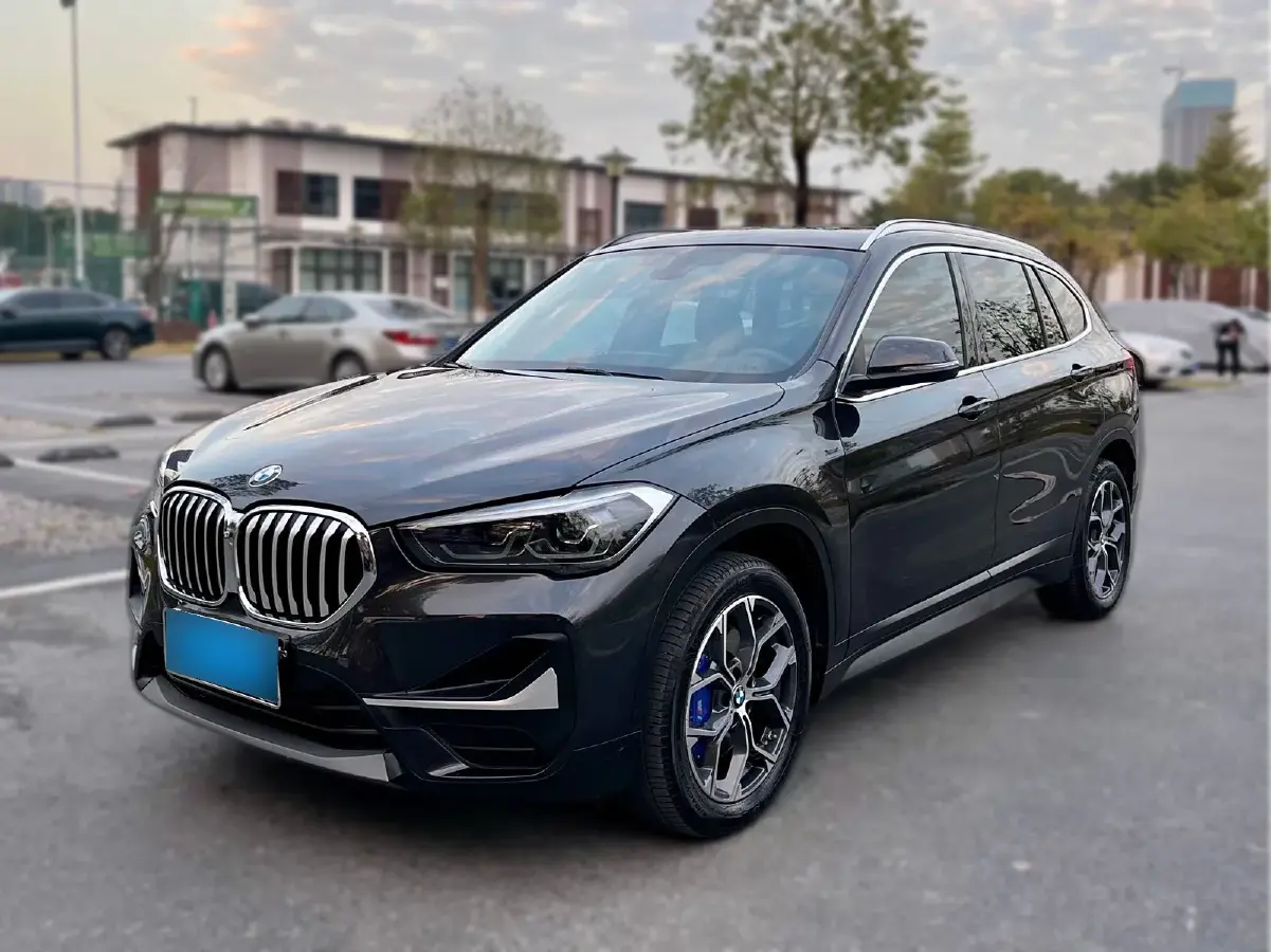2021 BMW X1 2.0T 192HP L4 7DCT
