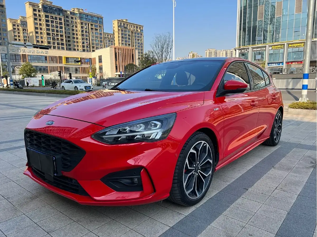 2019 Ford Focus 1.5T 184HP L3 8AT