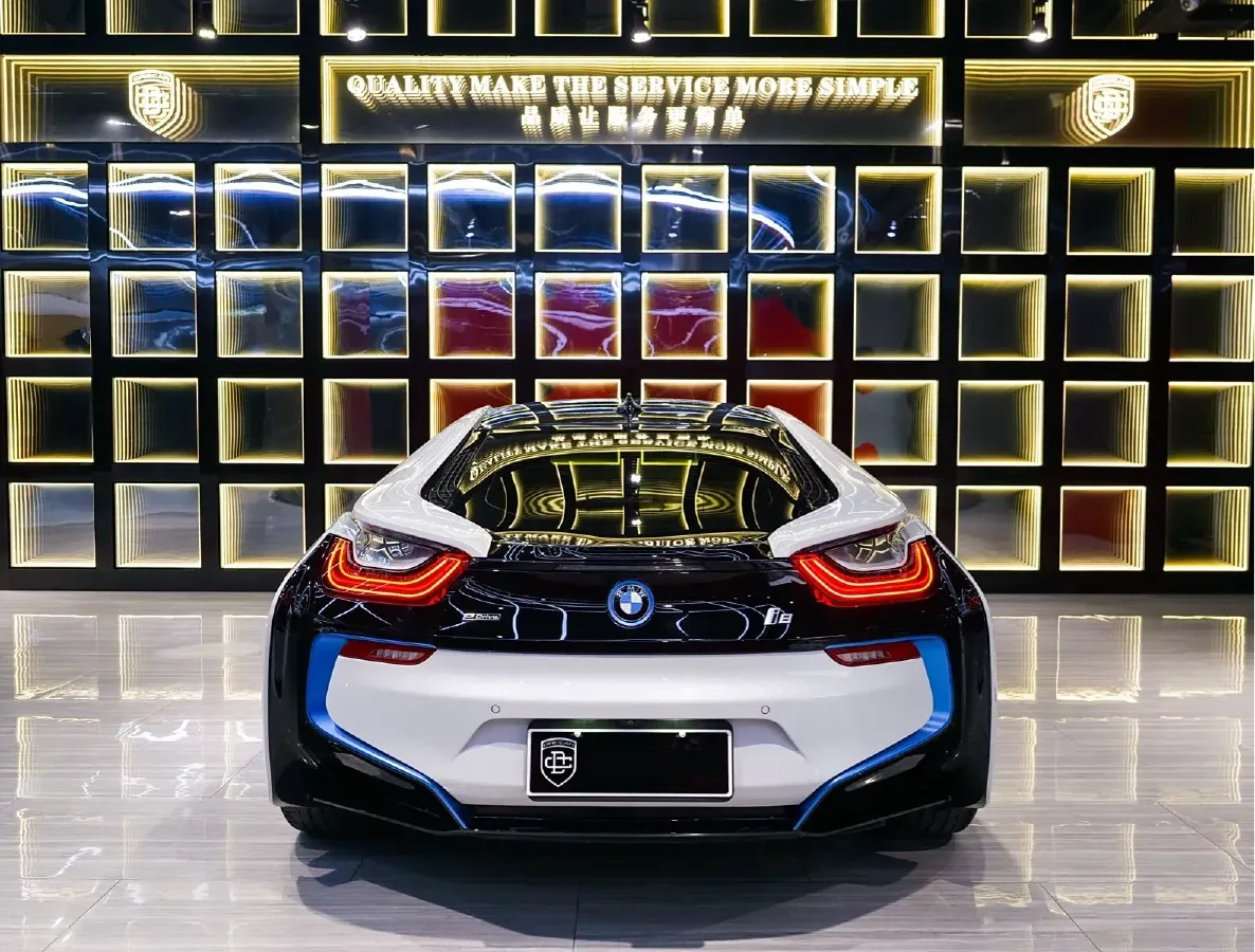 2014 BMW i8 1.5T 231HP L3 6AT PHEV 7.1KWH,autocango,china used car exporter,china ev exporter,chinese used car exporter,chinese used ev exporter
