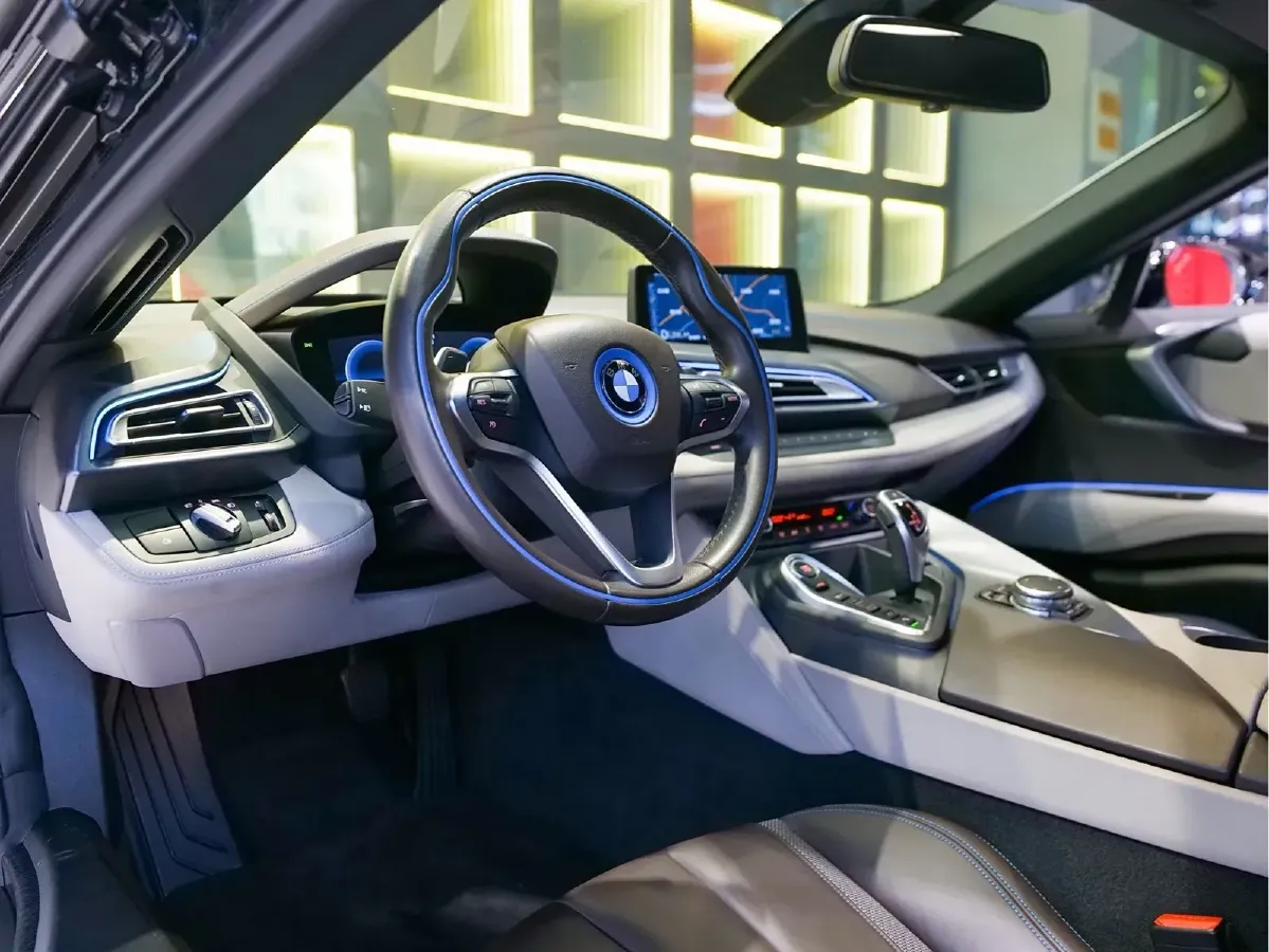 2014 BMW i8 1.5T 231HP L3 6AT PHEV 7.1KWH,autocango,china used car exporter,china ev exporter,chinese used car exporter,chinese used ev exporter