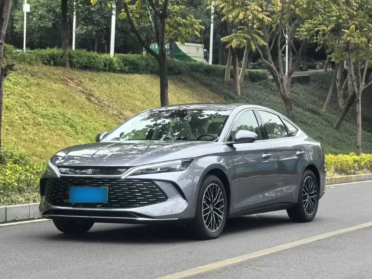 2024 BYD QinL 1.5L 101HP L4 E-CVT PHEV 15.87KWH