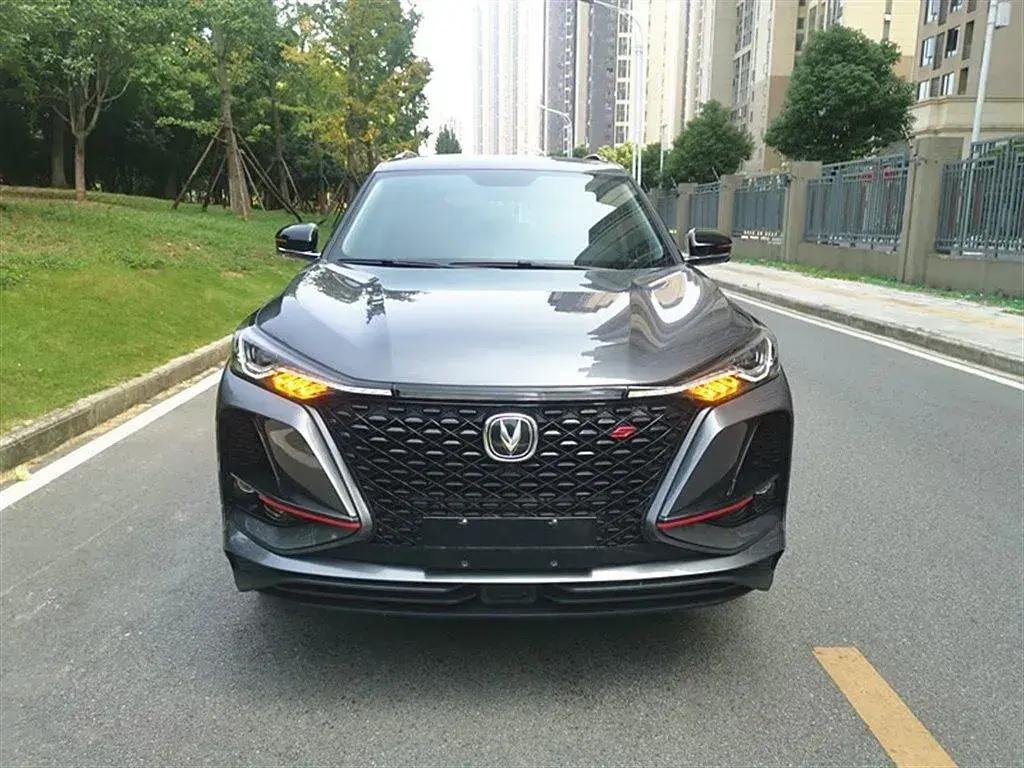 2020 ChangAn CS75 Plus 2.0T 233HP L4 8AT