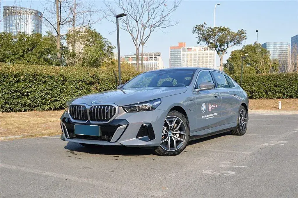 2024 BMW i5 BEV 79.05KWH