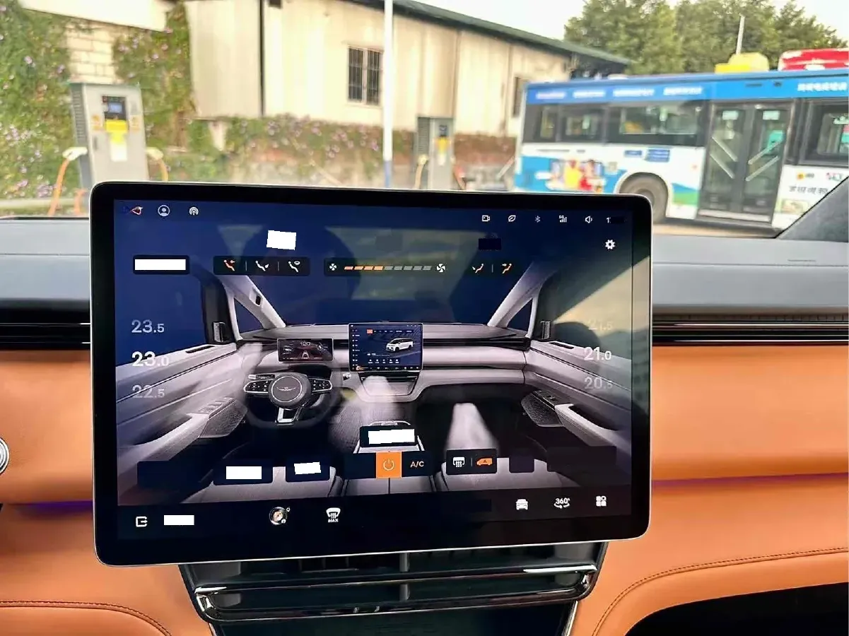 2024 LEVC L380 BEV 140KWH,autocango,china used car exporter,china ev exporter,chinese used car exporter,chinese used ev exporter