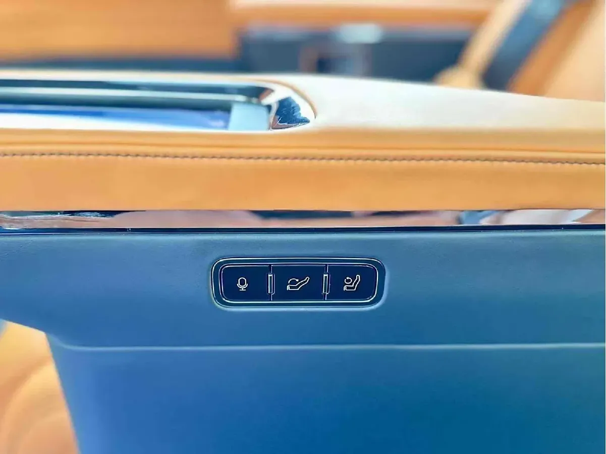 2024 LEVC L380 BEV 140KWH,autocango,china used car exporter,china ev exporter,chinese used car exporter,chinese used ev exporter