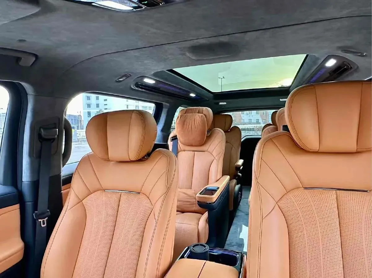 2024 LEVC L380 BEV 140KWH,autocango,china used car exporter,china ev exporter,chinese used car exporter,chinese used ev exporter