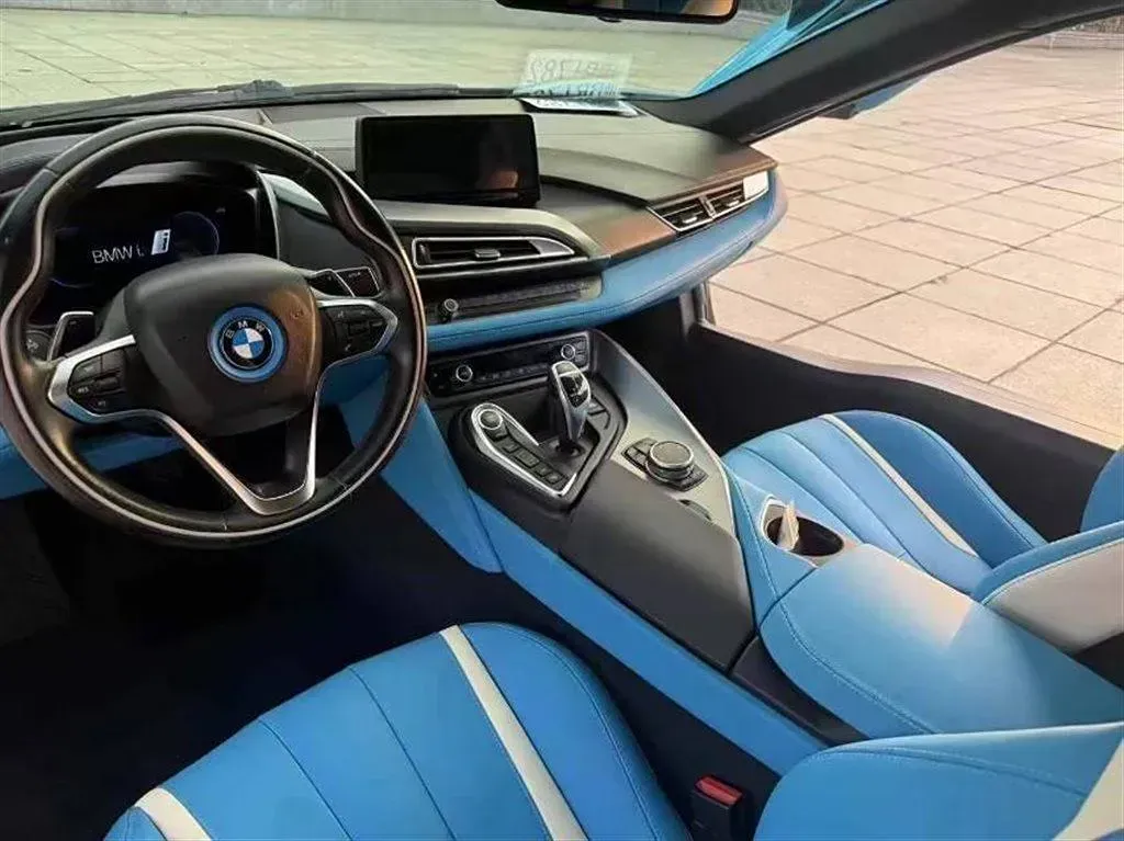 2014 BMW i8 1.5T 231HP L3 6AT PHEV 7.1KWH,autocango,china used car exporter,china ev exporter,chinese used car exporter,chinese used ev exporter