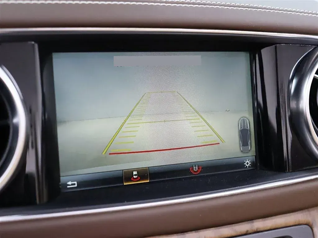 2017 Mercedes-Benz SL Class 3.0T 367HP V6 9AT,autocango,china used car exporter,china ev exporter,chinese used car exporter,chinese used ev exporter