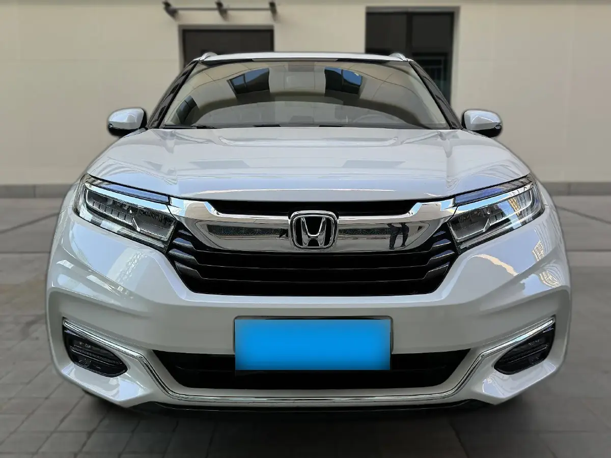 2023 Honda Avancier 2.0T 261HP L4 9AT