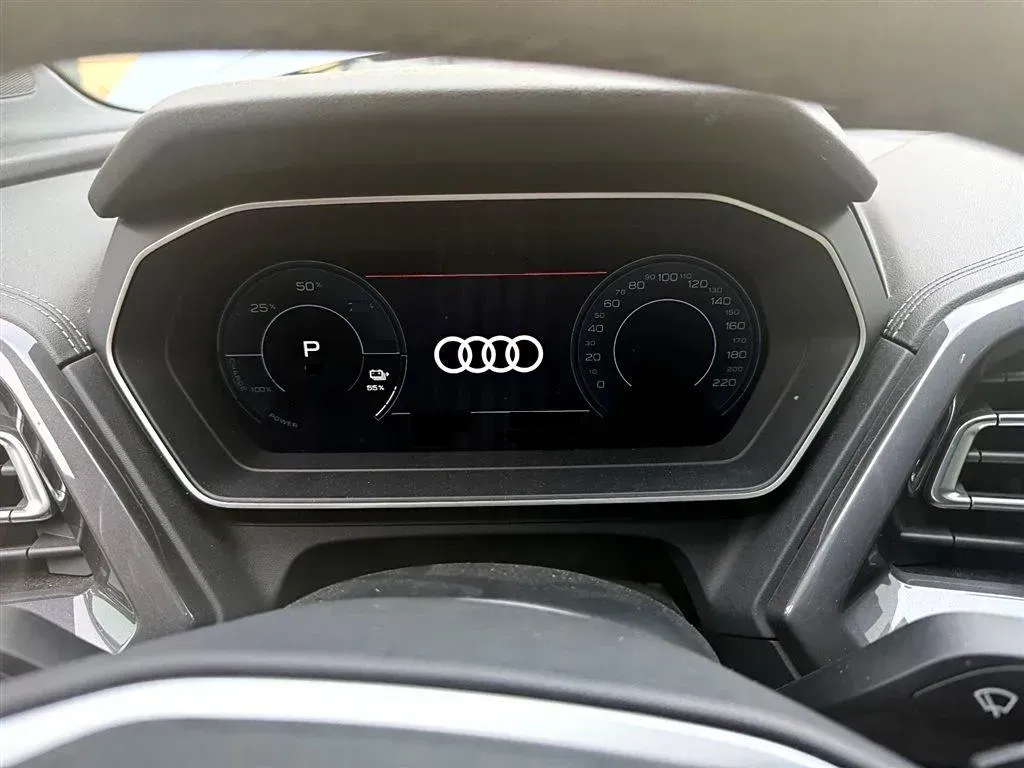 2024 Audi Q4 e-tron BEV 84.8KWH,autocango,china used car exporter,china ev exporter,chinese used car exporter,chinese used ev exporter