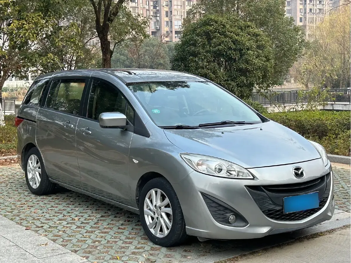 2011 Mazda 5 2.0L 144HP L4 5AT