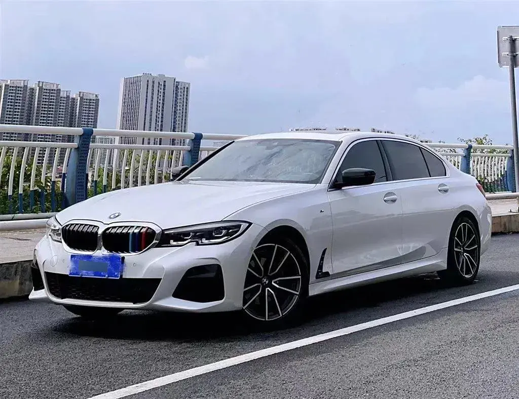2021 BMW 3 Series 2.0T 184HP L4 8AT