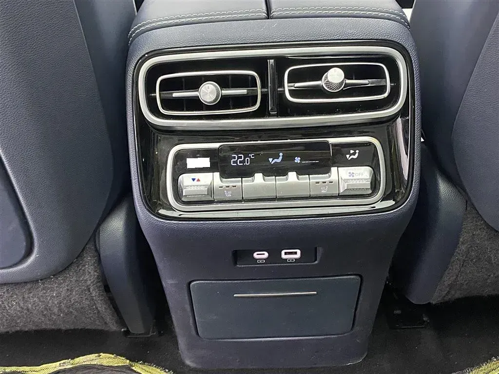 2022 BeiJing BJ60 2.0T 267HP L4 8AT,autocango,china used car exporter,china ev exporter,chinese used car exporter,chinese used ev exporter