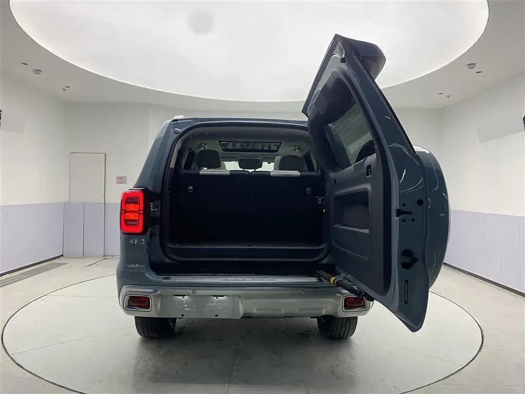 2022 BeiJing BJ60 2.0T 267HP L4 8AT,autocango,china used car exporter,china ev exporter,chinese used car exporter,chinese used ev exporter