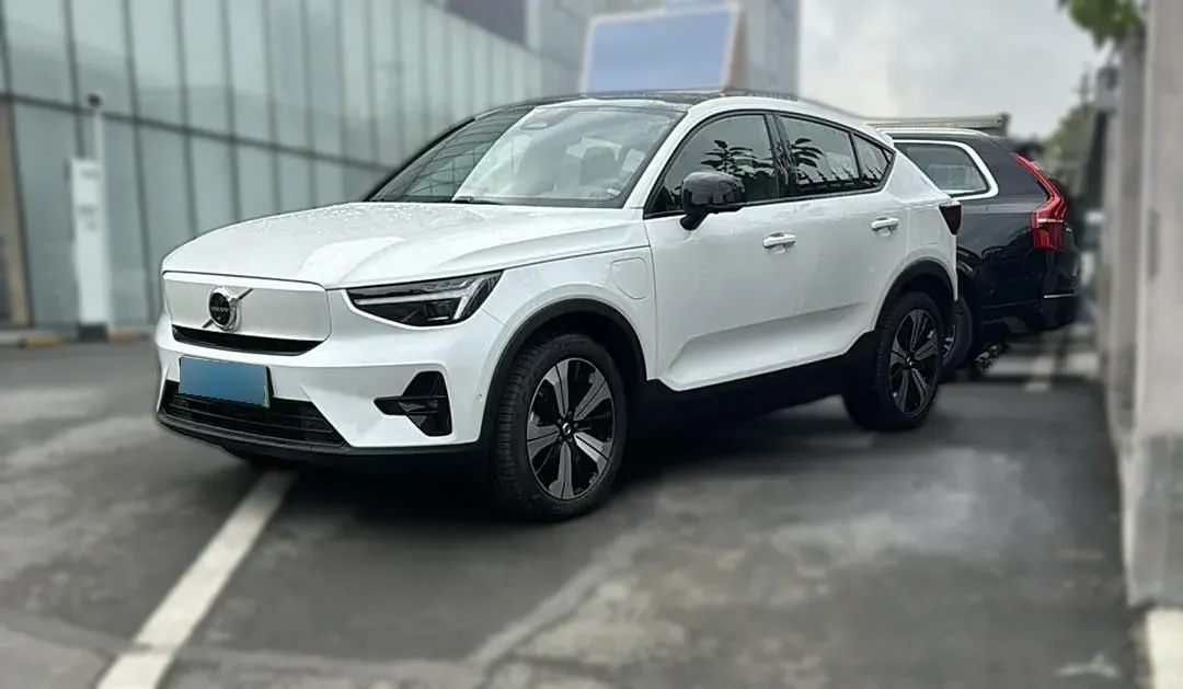 2023 Volvo C40 BEV 69KWH,autocango,china used car exporter,china ev exporter,chinese used car exporter,chinese used ev exporter