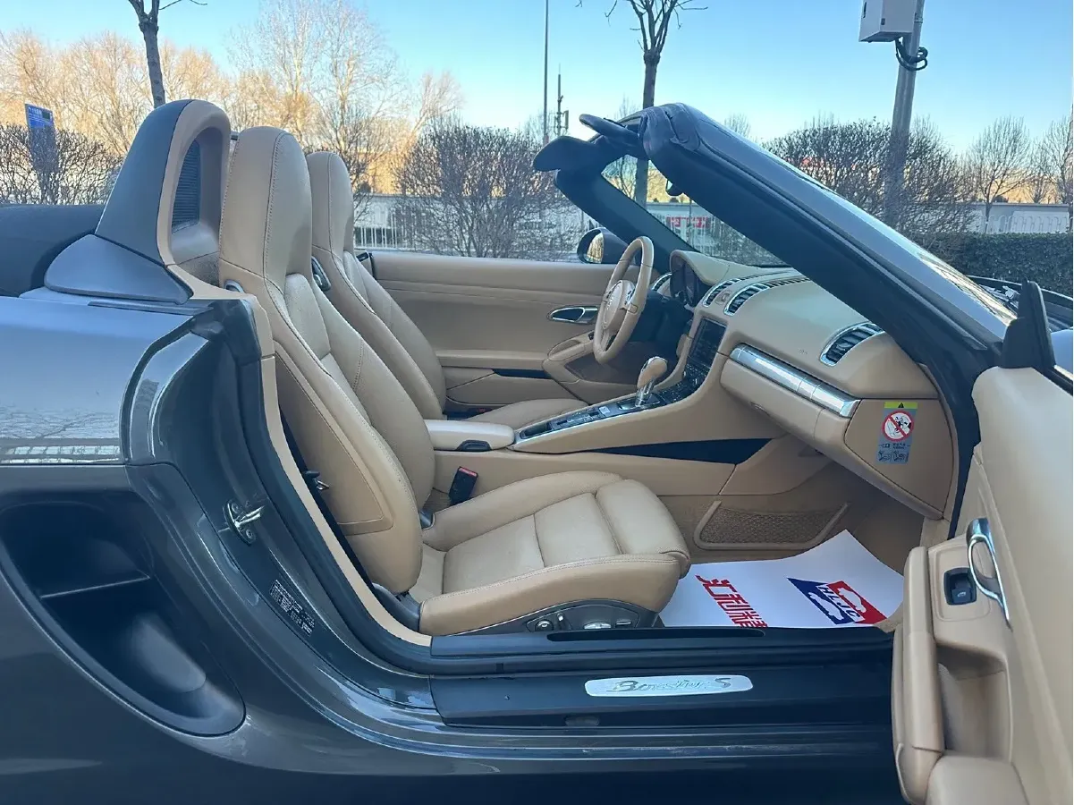 2013 Porsche Boxster 3.4L 316HP H6 7DCT,autocango,china used car exporter,china ev exporter,chinese used car exporter,chinese used ev exporter