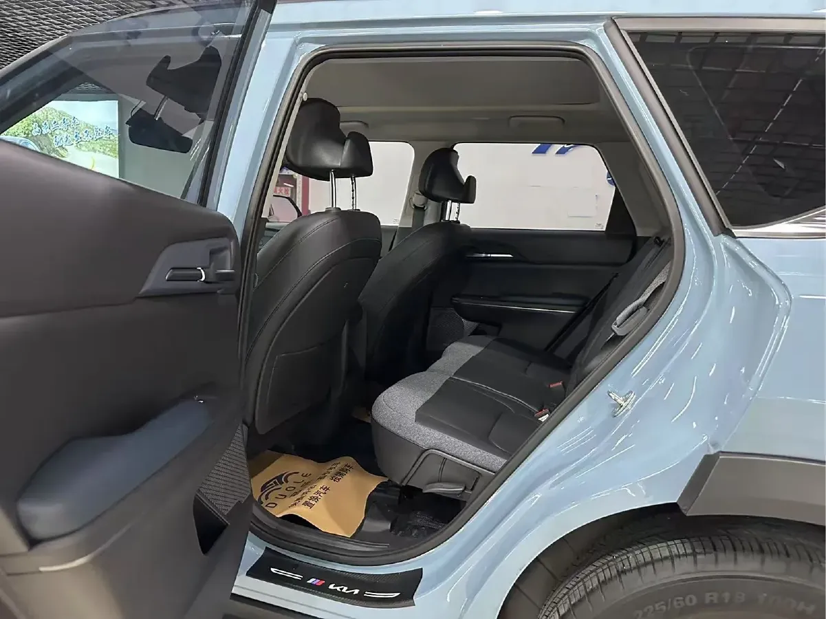 2024 Kia EV5 BEV 64.2KWH,autocango,china used car exporter,china ev exporter,chinese used car exporter,chinese used ev exporter