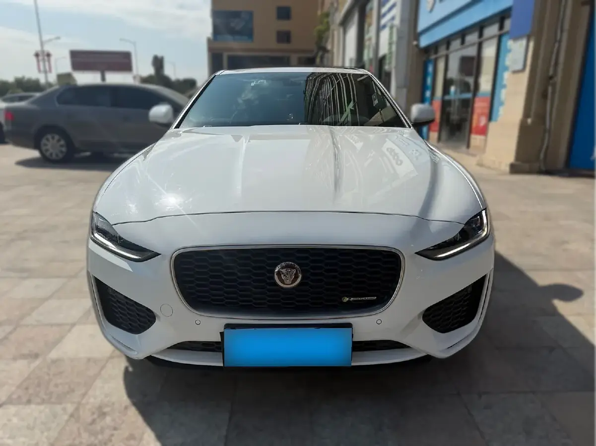 2021 Jaguar XEL 2.0T 250HP L4 8AT