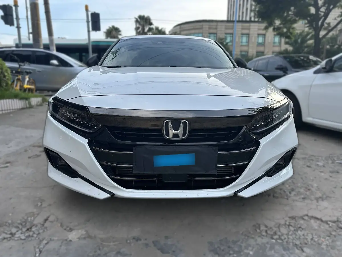 2022 Honda Accord 1.5T 194HP L4 CVT