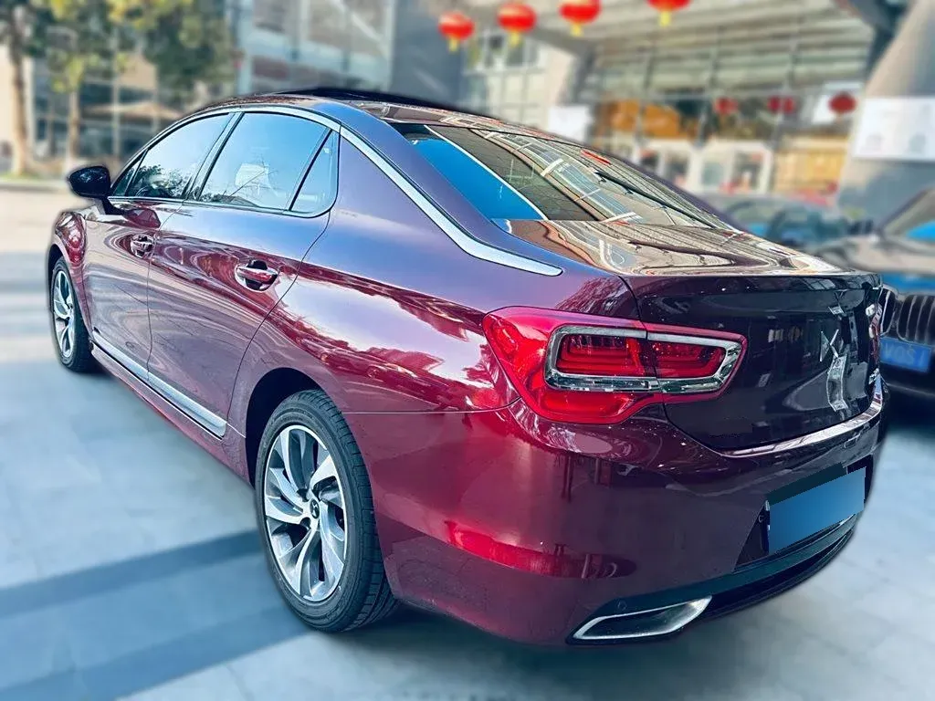 2018 DS 5LS 1.6T 167HP L4 6AT,autocango,china used car exporter,china ev exporter,chinese used car exporter,chinese used ev exporter