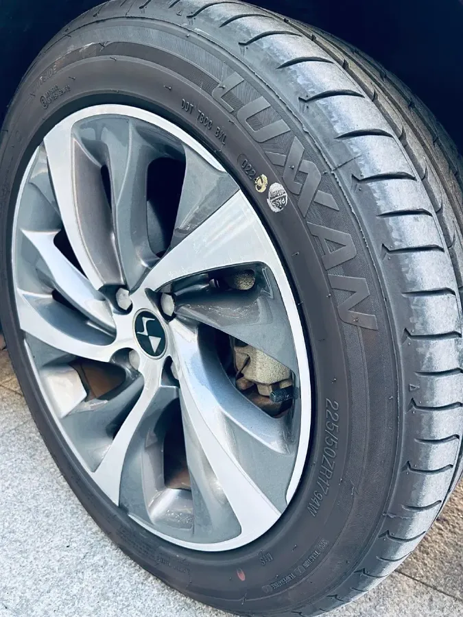 2018 DS 5LS 1.6T 167HP L4 6AT,autocango,china used car exporter,china ev exporter,chinese used car exporter,chinese used ev exporter