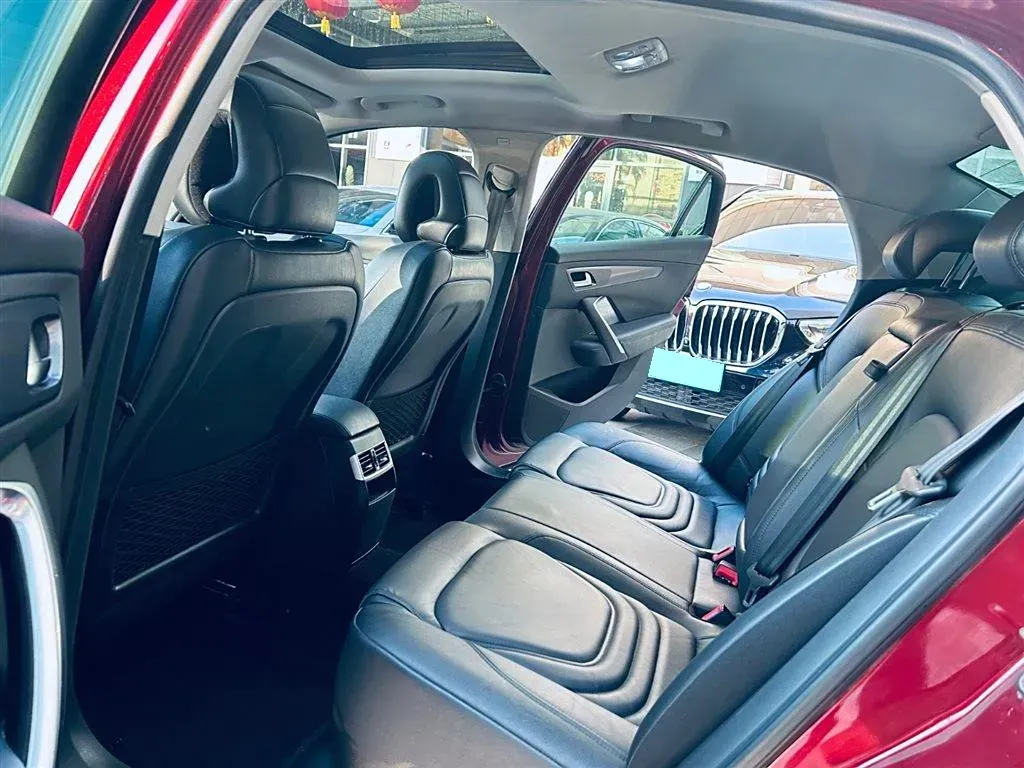 2018 DS 5LS 1.6T 167HP L4 6AT,autocango,china used car exporter,china ev exporter,chinese used car exporter,chinese used ev exporter