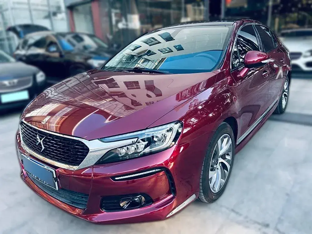 2018 DS 5LS 1.6T 167HP L4 6AT