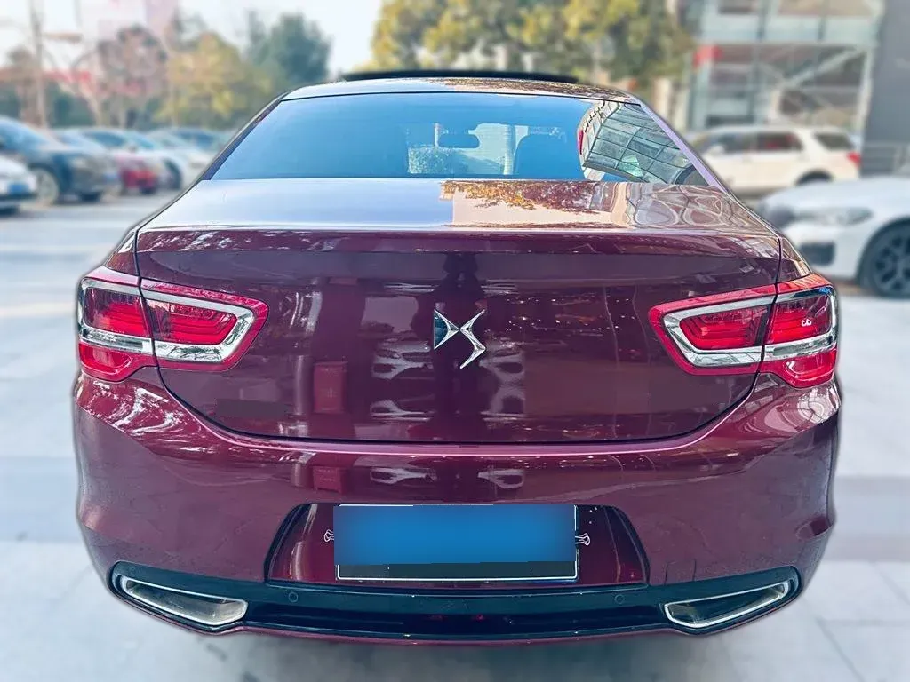 2018 DS 5LS 1.6T 167HP L4 6AT,autocango,china used car exporter,china ev exporter,chinese used car exporter,chinese used ev exporter