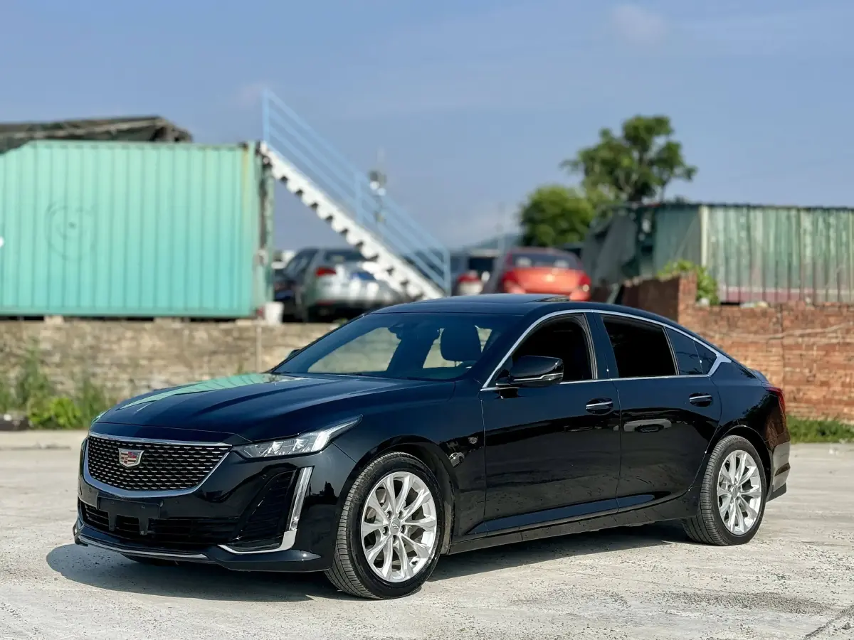 2021 Cadillac CT5 2.0T 237HP L4 10AT