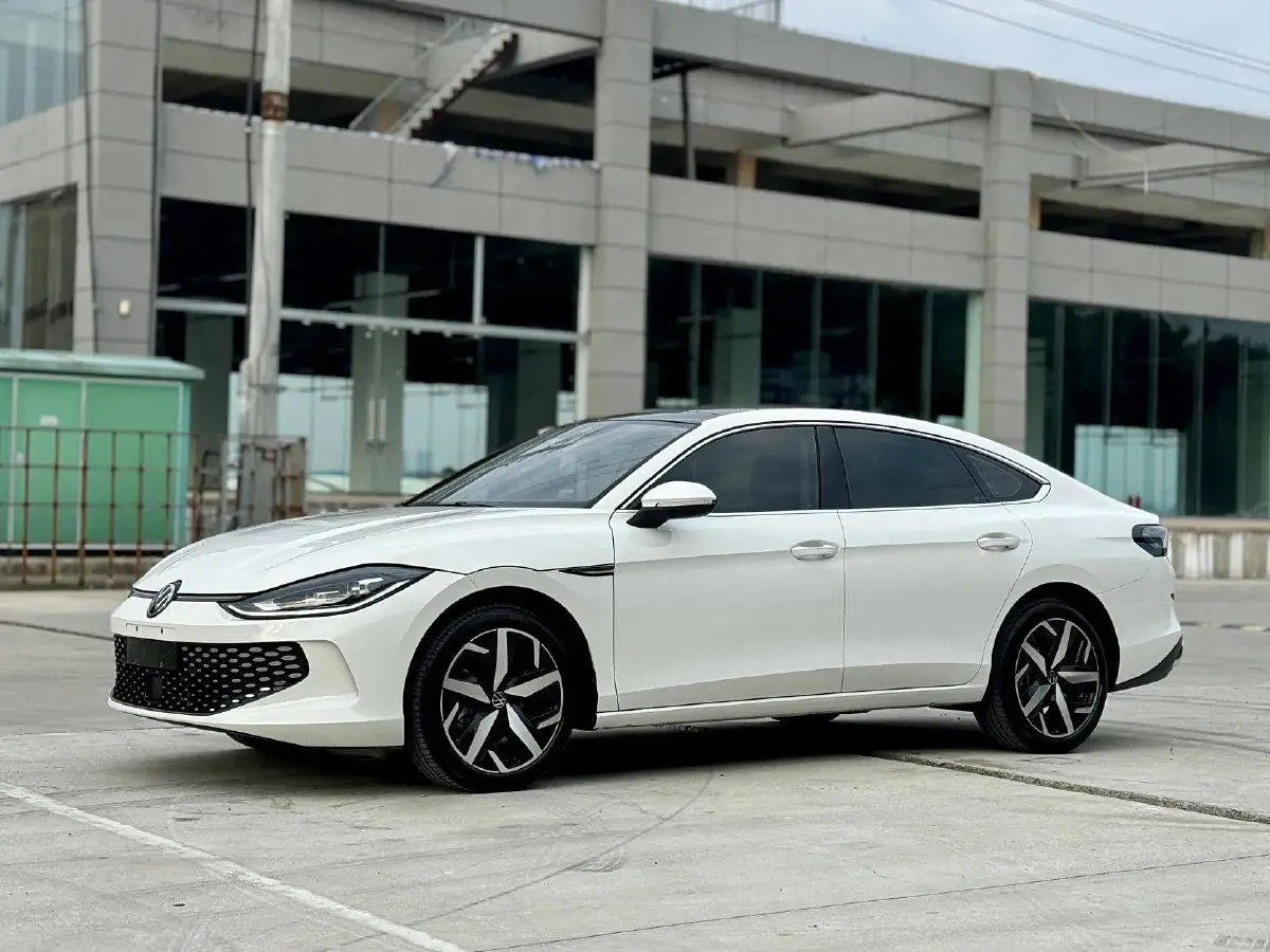 2022 Volkswagen Lamando 1.4T 150HP L4 7DCT