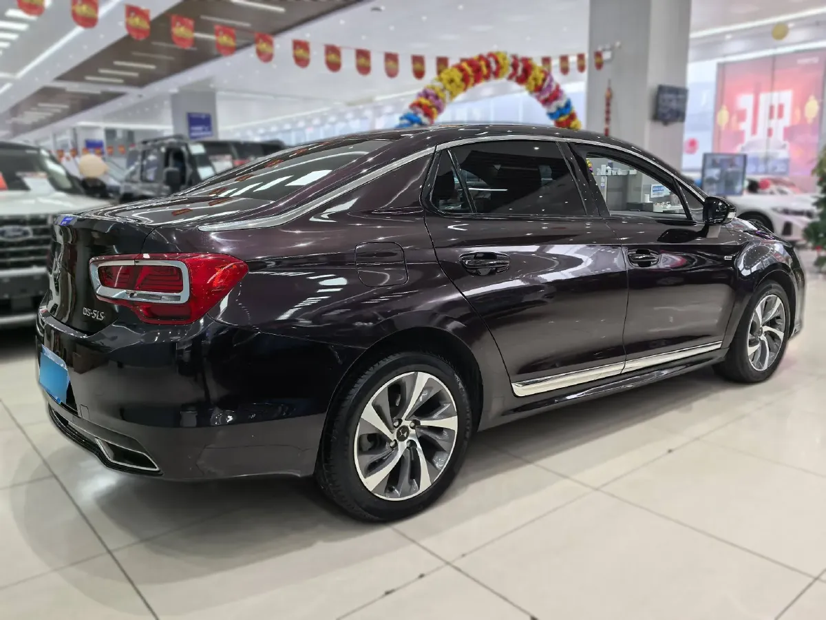 2016 DS 5LS 1.6T 167HP L4 6AT,autocango,china used car exporter,china ev exporter,chinese used car exporter,chinese used ev exporter