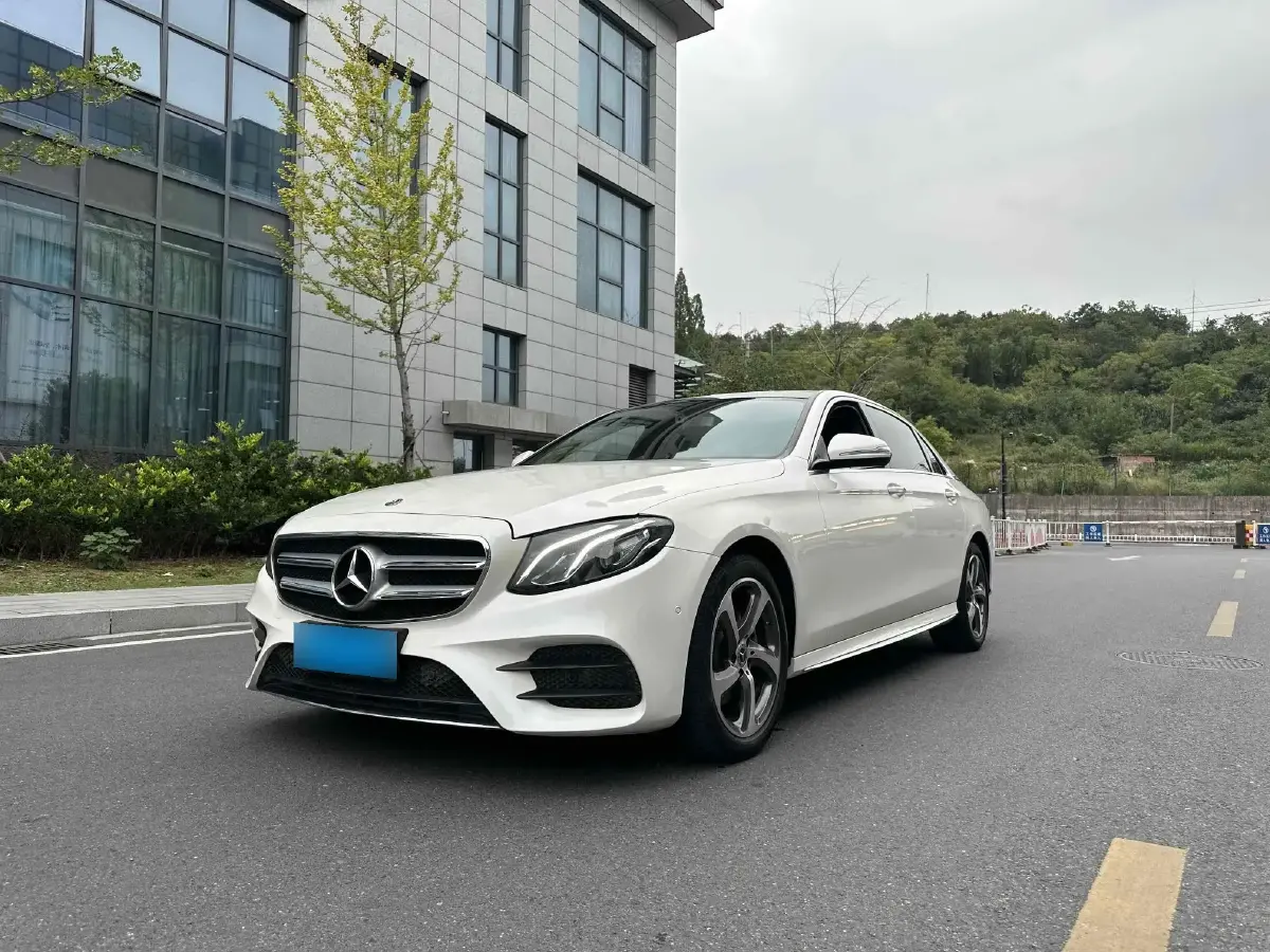 2020 Mercedes-Benz E Class 1.5T 184HP L4 9AT