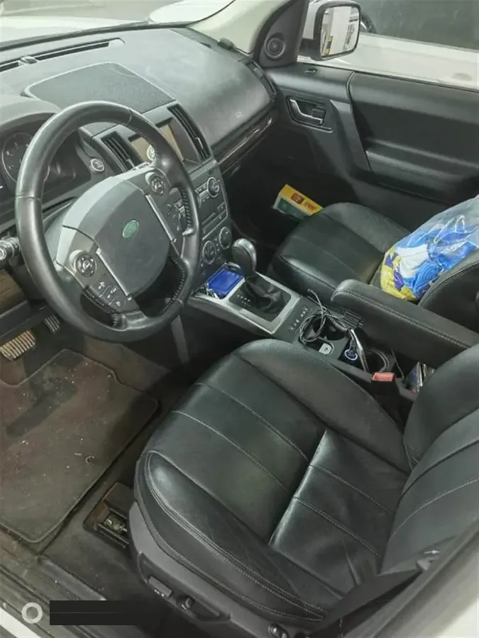 2014 Land Rover Freelander 2 2.2T 190HP L4 6AT,autocango,china used car exporter,china ev exporter,chinese used car exporter,chinese used ev exporter