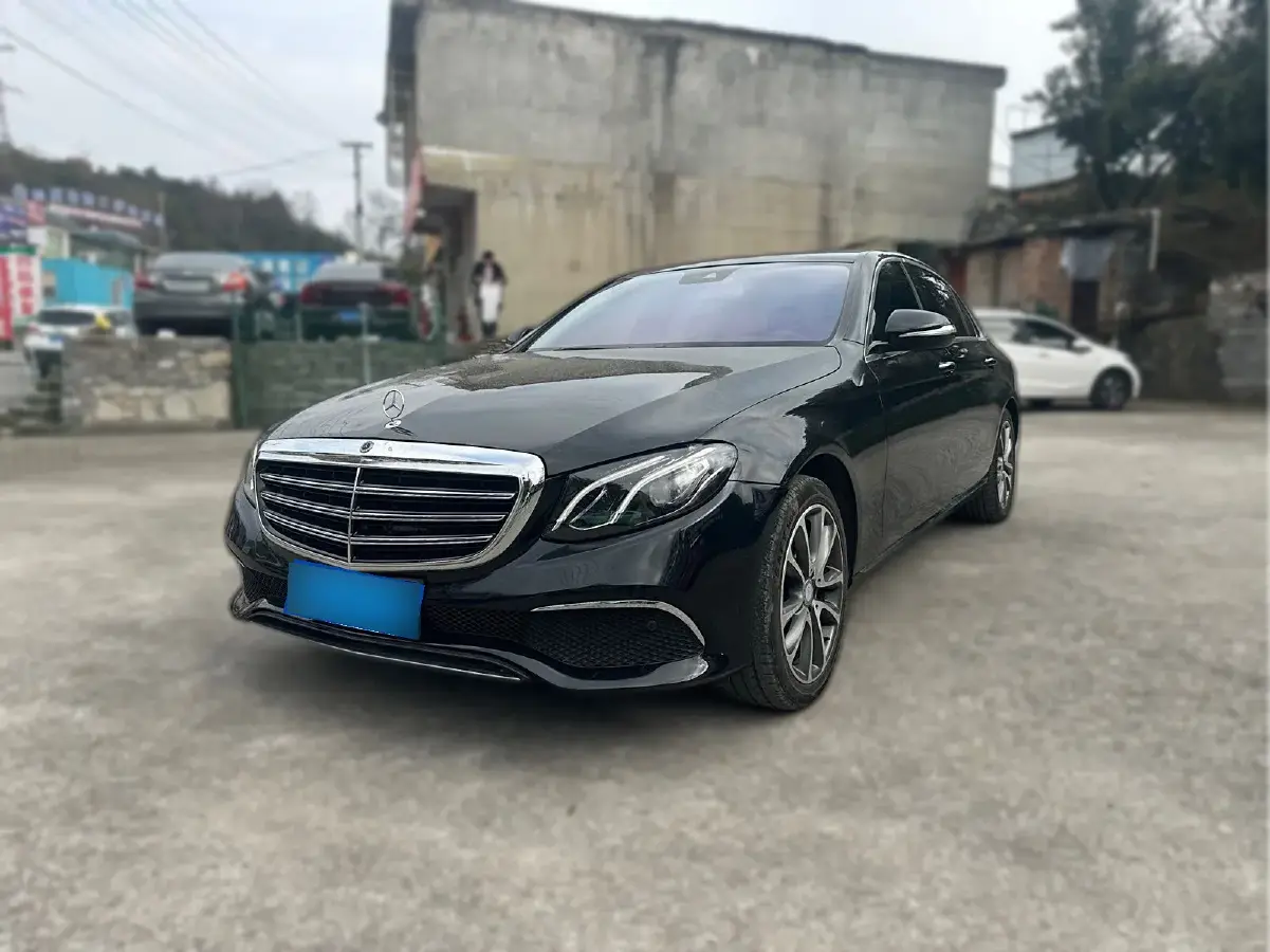 2016 Mercedes-Benz E Class 2.0T 184HP L4 9AT