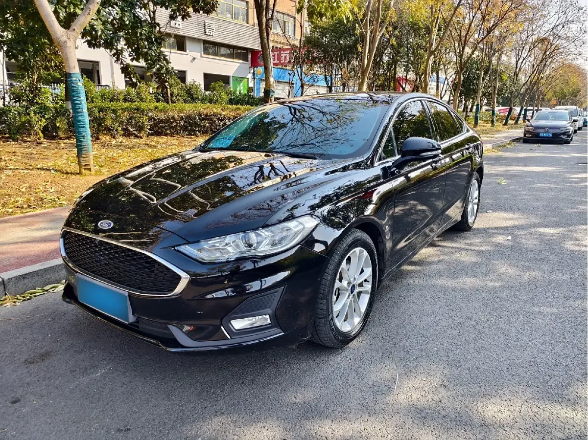 2018 Ford Mondeo 2.0T 204HP L4 6AT